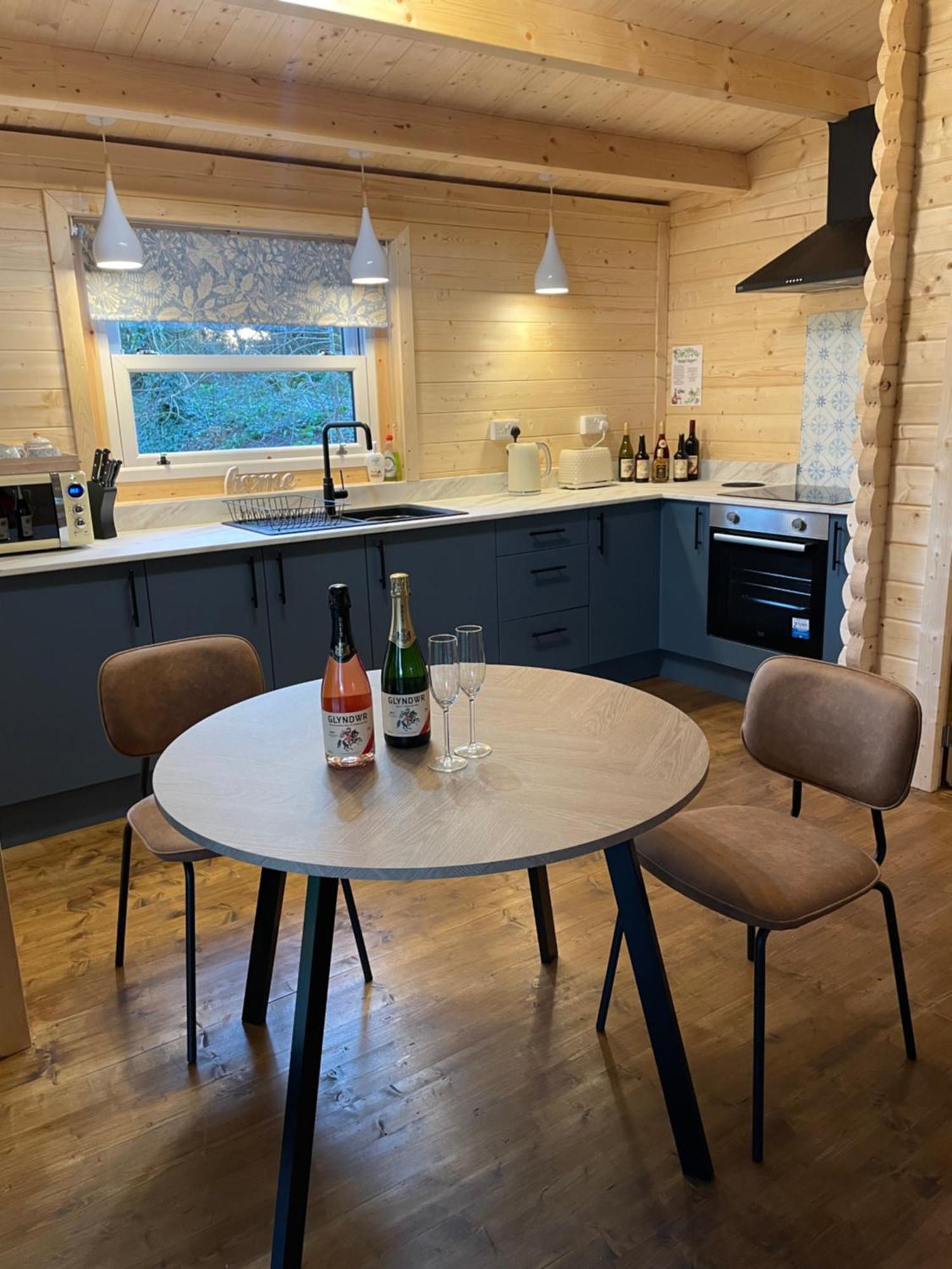 Hotel Glyndwr Vineyard Cowbridge Esterno foto